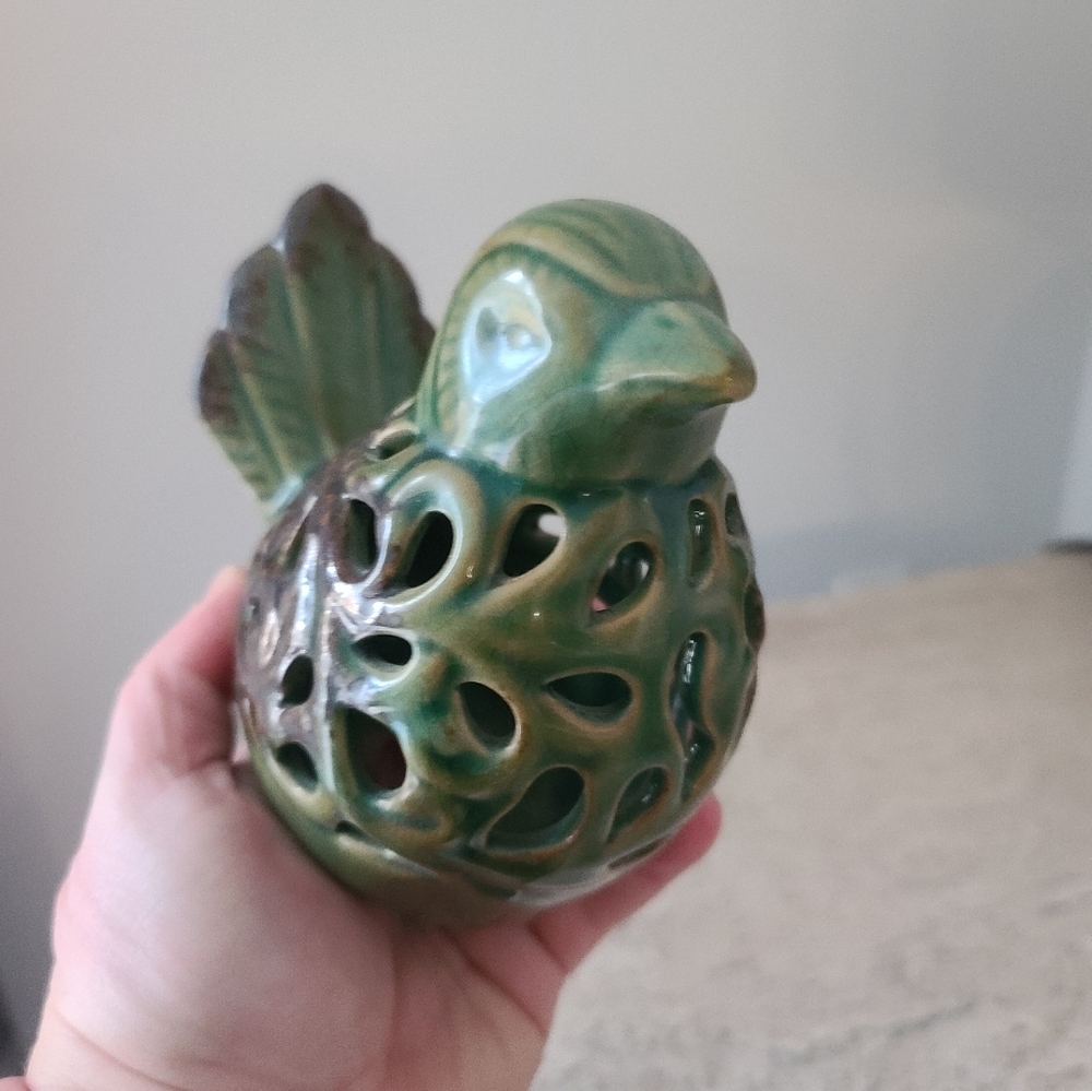 Green Ceramic Bird Figurine With Brown - Picture 6 of 7